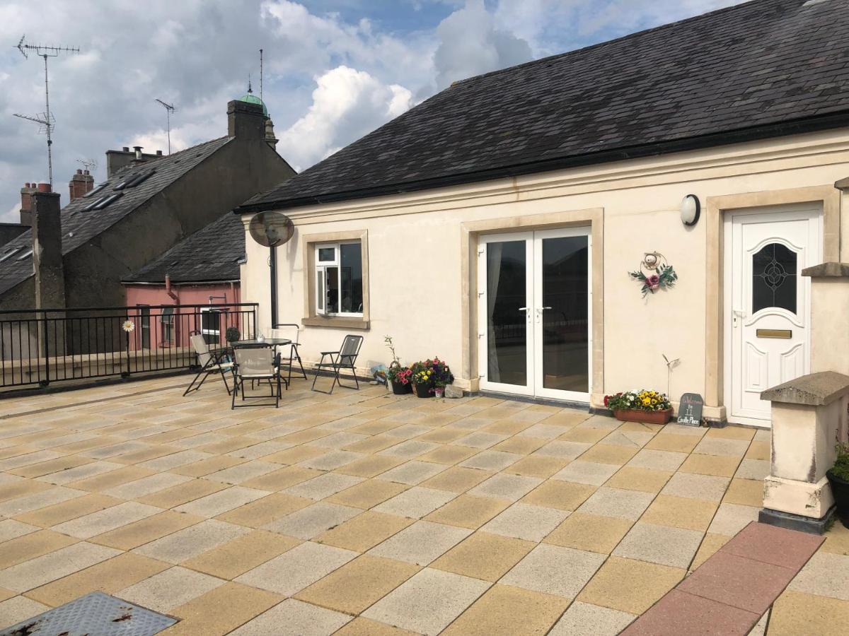The Enniskillen Hideaway - Hizvo