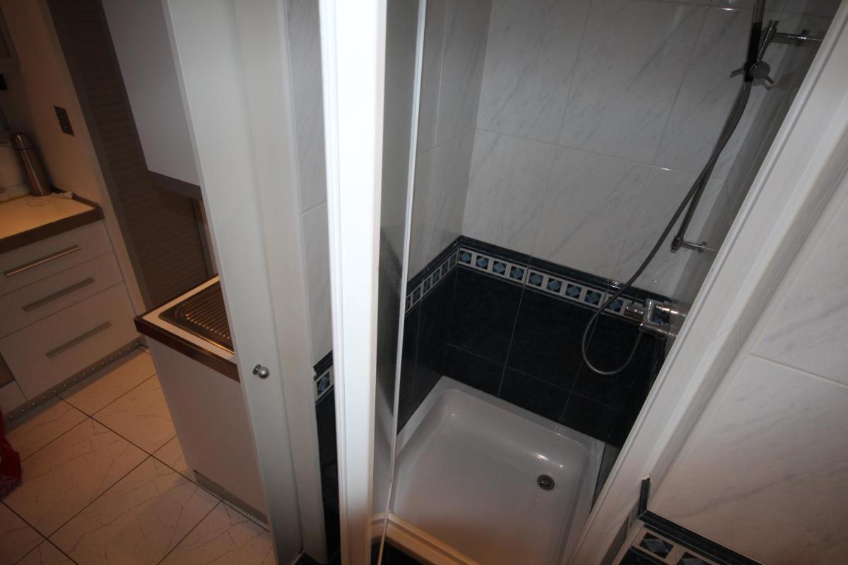 Črtomirova Apartment - Housity