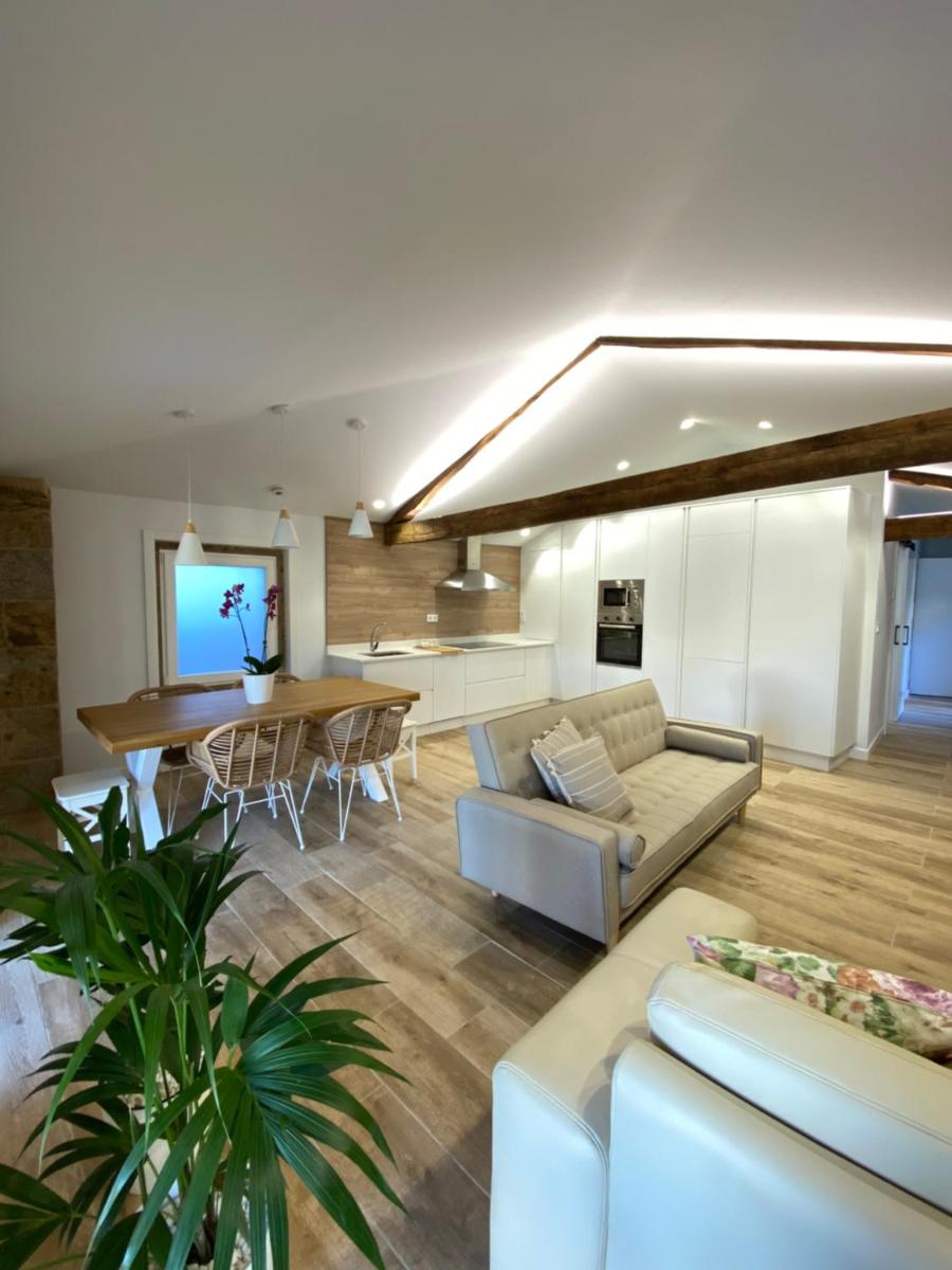 Celanova House - Housity