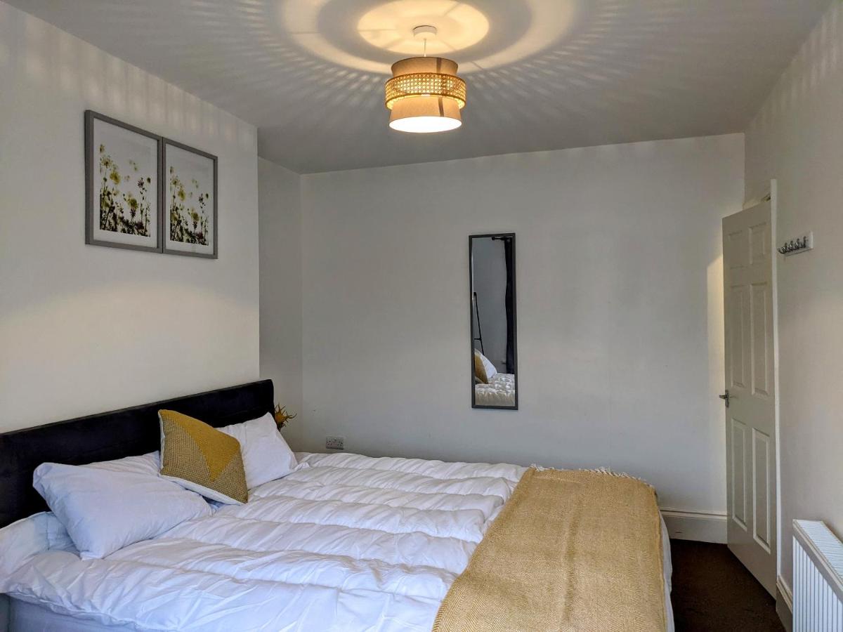 CityHost Apartments - Newcastle - Housity