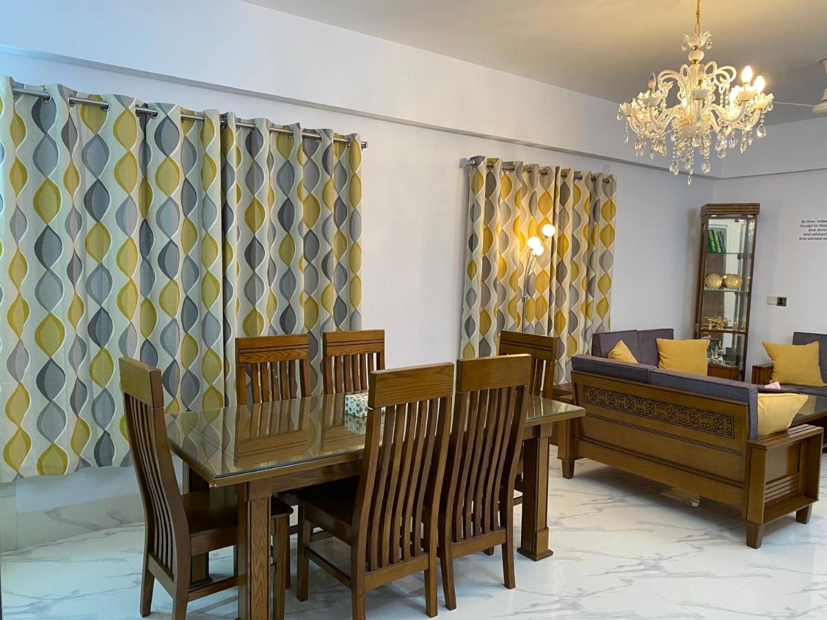 Brand New Hatirjeel Dhaka Air-conditioned Flat - Housity