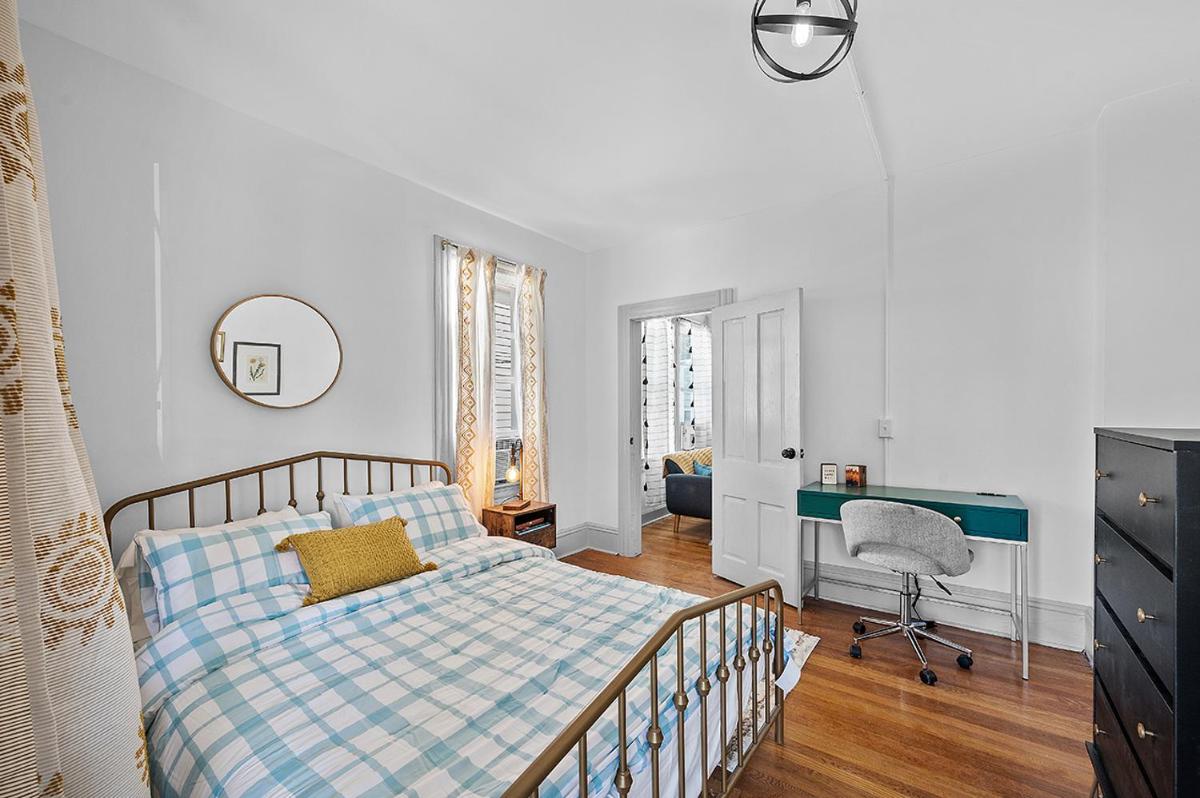 Center of Little Italy #1 - Housity