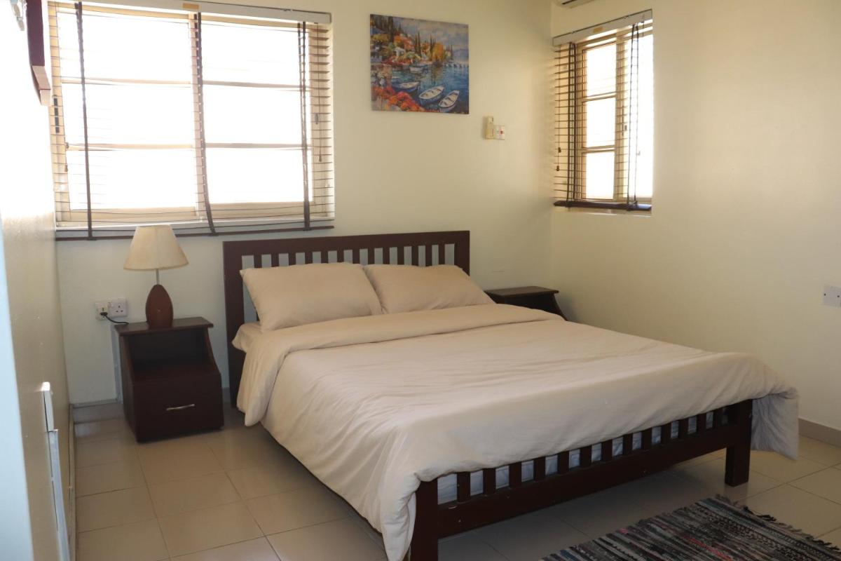 Homestay 718 - Lovely 2 Bedroom Flat in VI - Housity