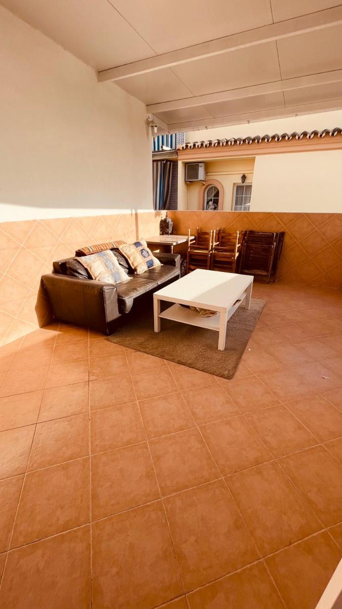 Fuengirola beach Economic - Housity
