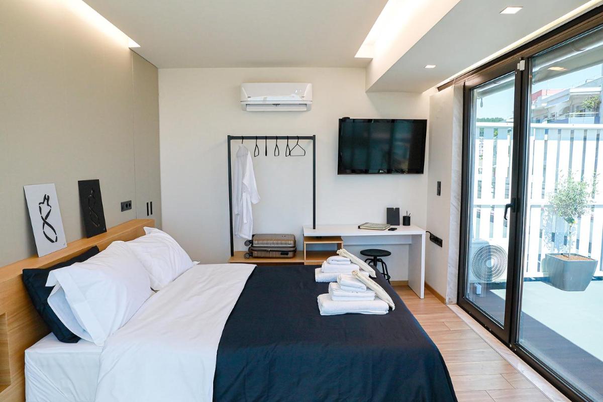 The First Key Luxury & small apartment in the center of Xanthi - Housity