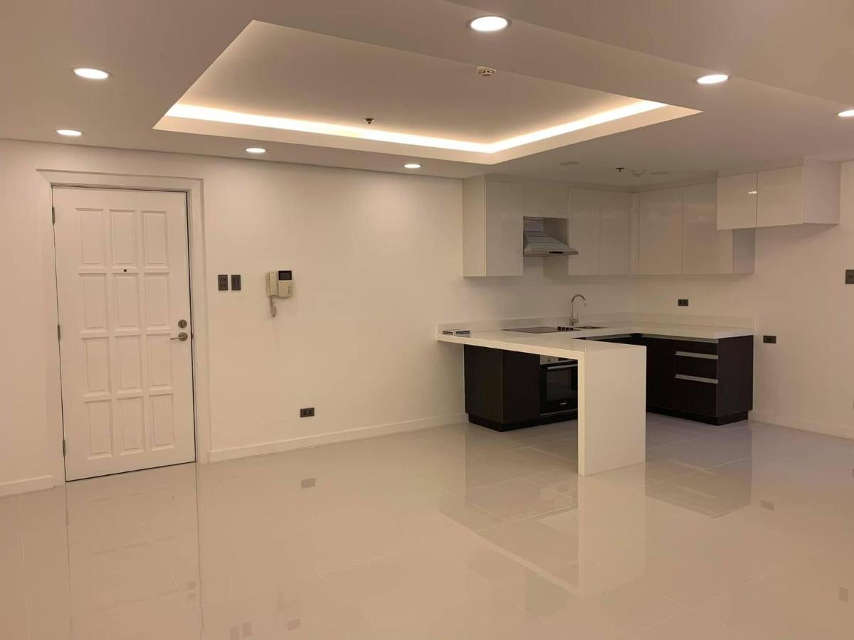 Skylinepremiere One Balete Drive - Housity