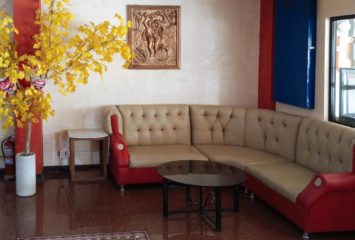 RedDoorz @ Roygan Hotel Kidapawan City - Housity