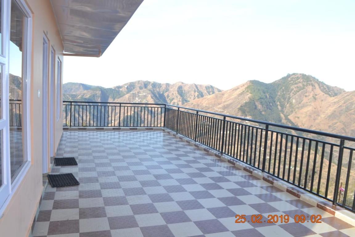 Meadows by the Himalaya - Housity