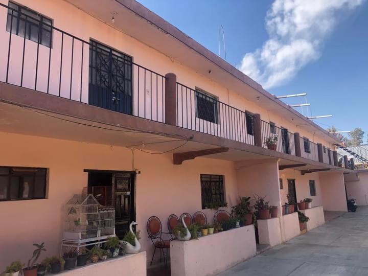 Departamentos amueblados en el centro de Pátzcuaro - Housity