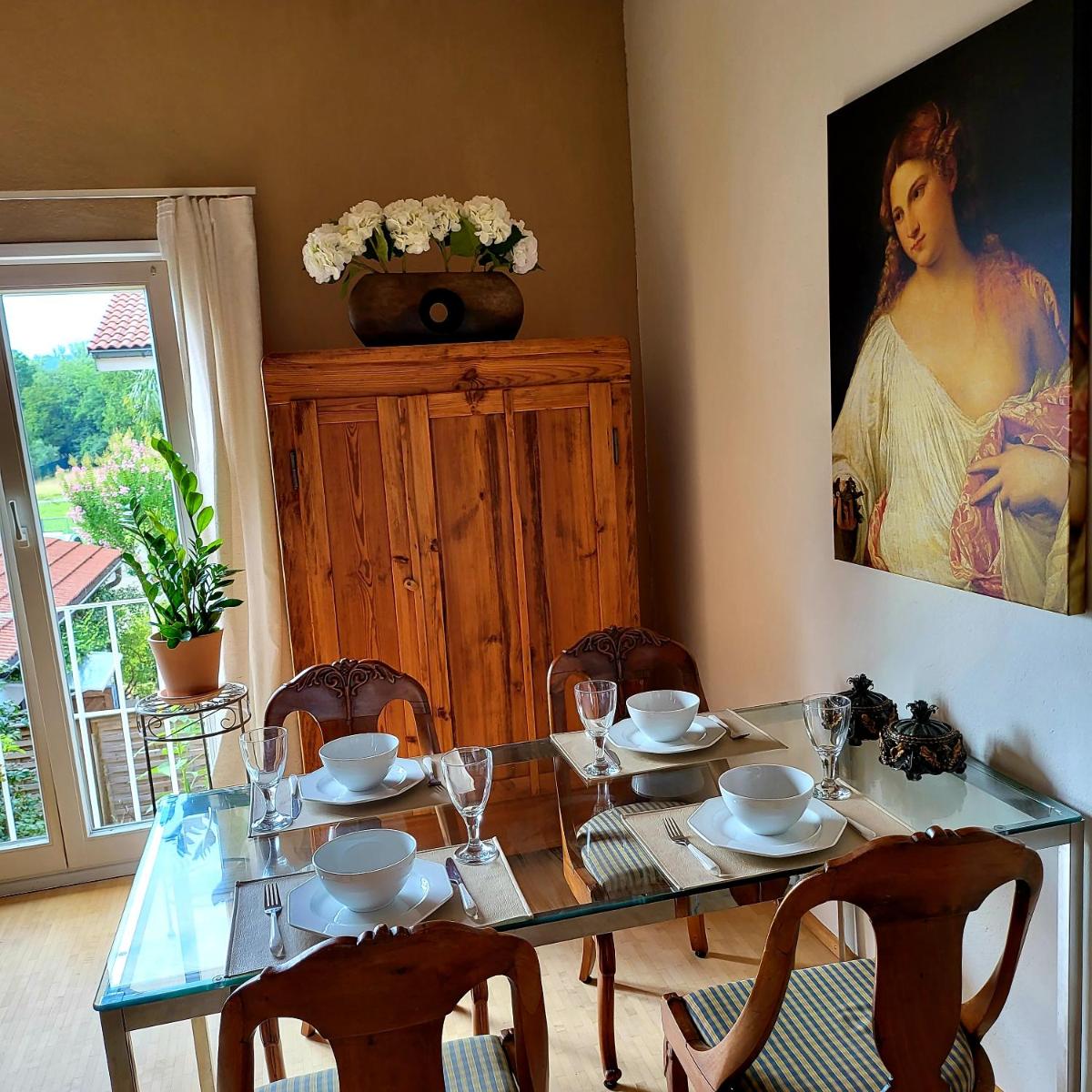 Traum Ferienwohnung am Strand im Tessin - nur 3km von Ascona oder Locarno entfernt - Housity