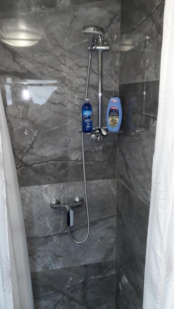 Apartman Motorcycle friendly Osijek - Housity
