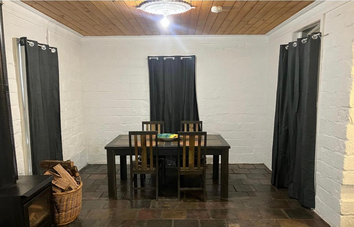 Black Range Cottage, Tumbarumba - Housity