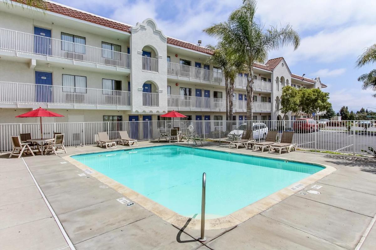 Hotel B5 -Watsonville - Housity