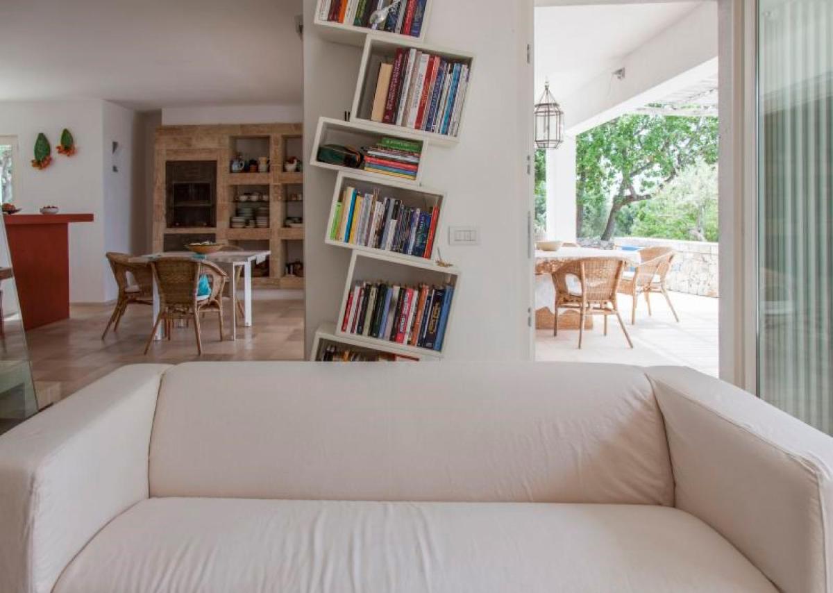 Rilassatevi con la famiglia in questo luogo tranquillo immerso nel verde - Housity