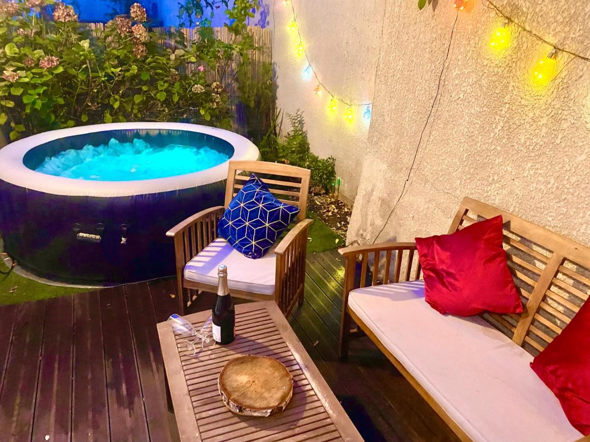 Magnifique VILLA avec jacuzzi au pied du STADE - Housity