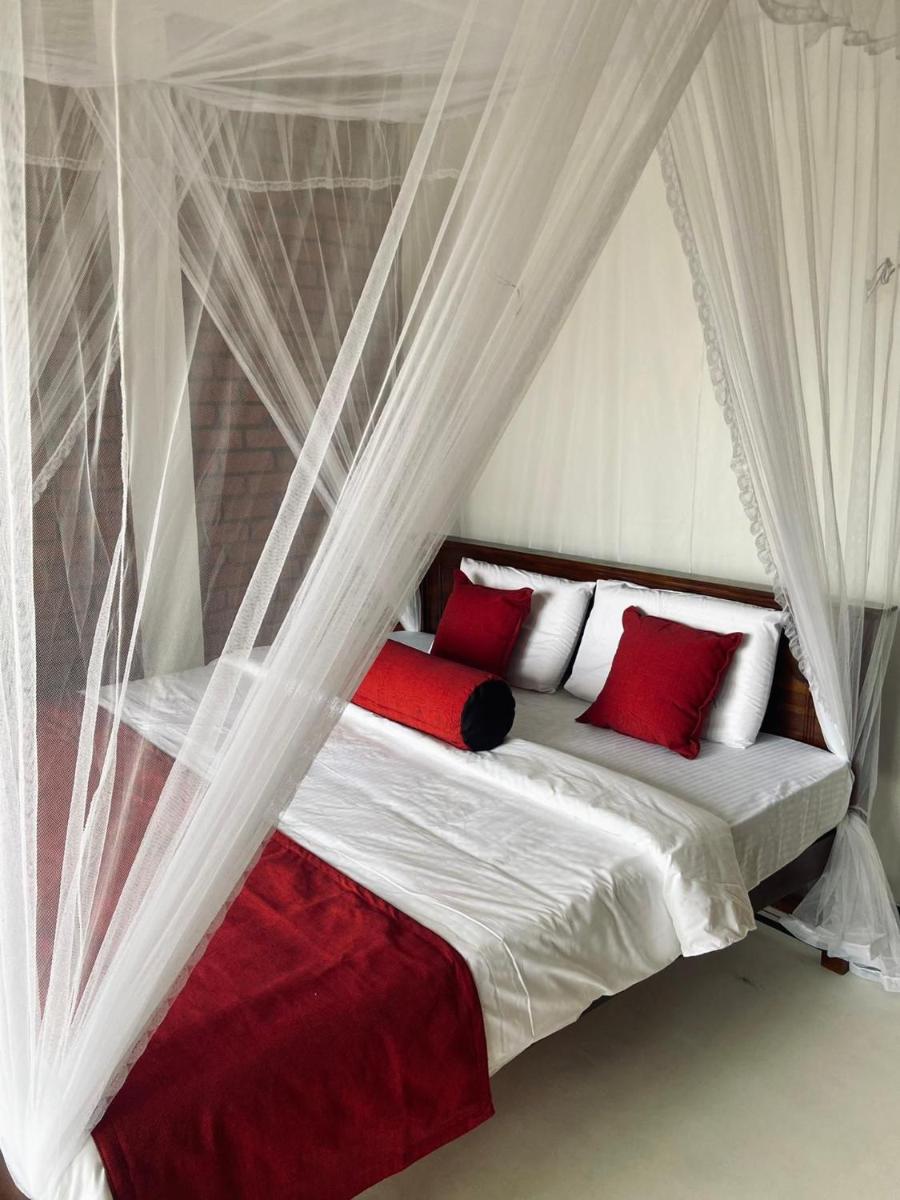 adam's apple homestay - Housity