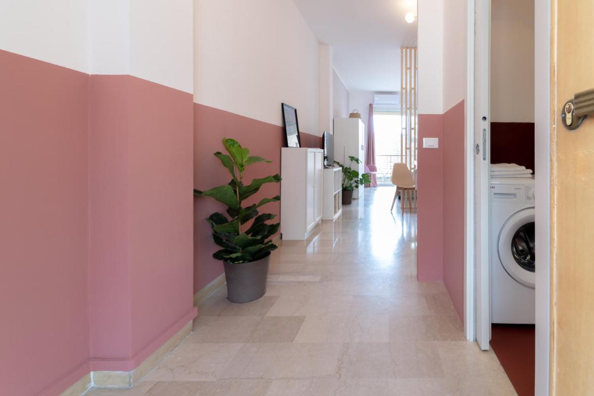 Suitetrails - TEODORA SUITE pink
