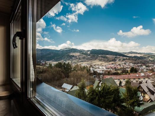 Apartamenty na wzgórzu - Housity
