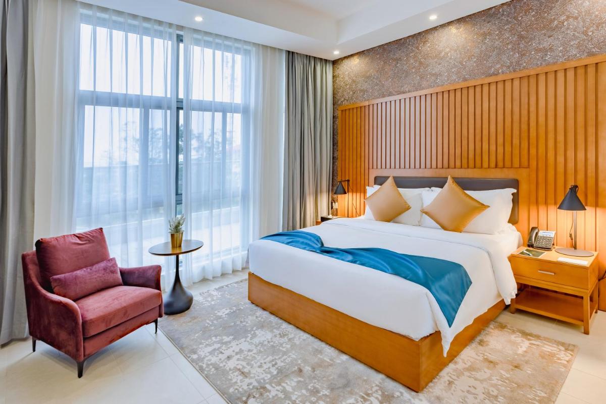 Alisa Hotel Tema - Housity