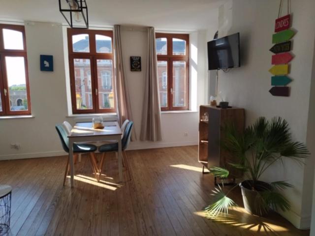 Le Godefroy de Bouillon - Housity