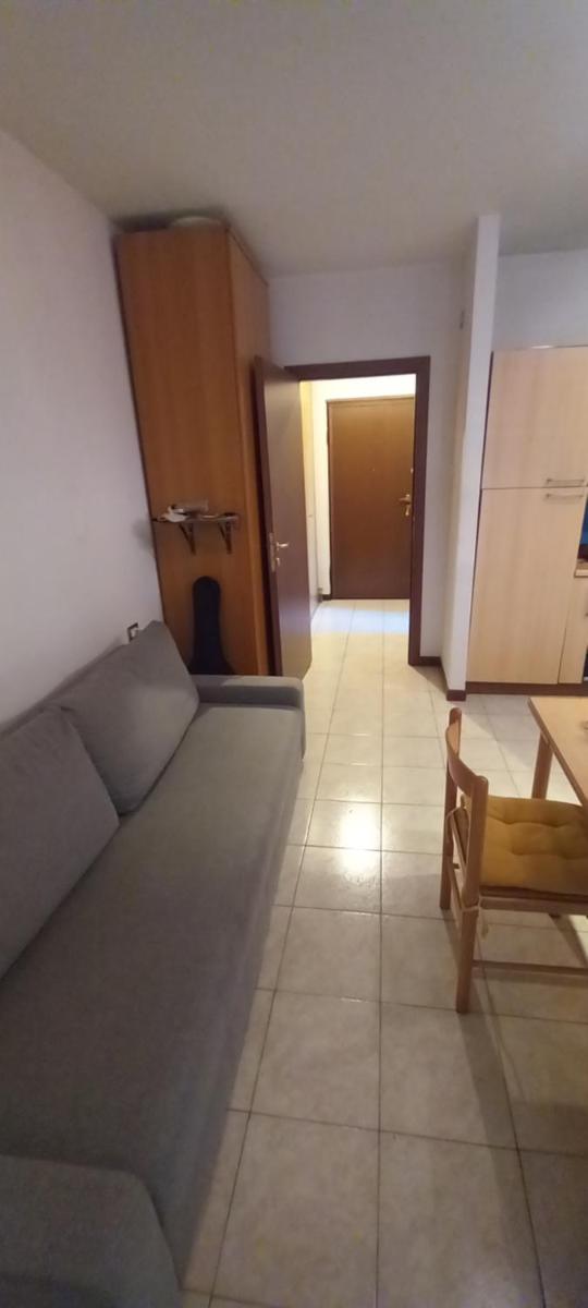 Appartamento incantevole completo con parcheggio - Housity