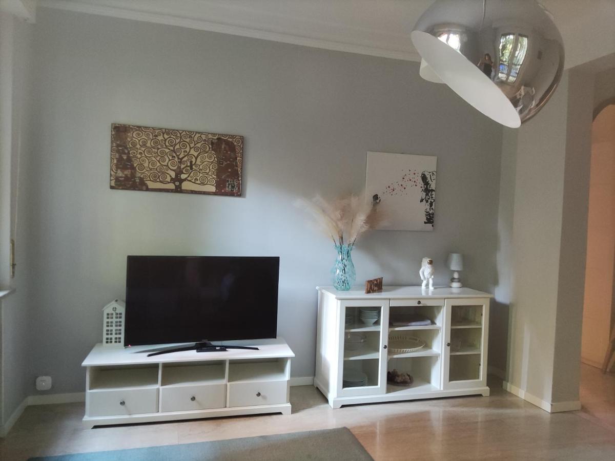 La Casa Bianca - Housity
