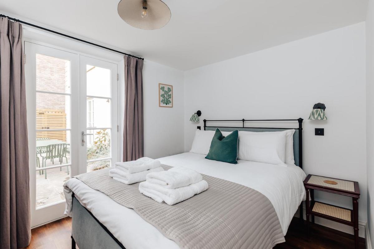 Redland Suites - Apartment 1 - Hizvo