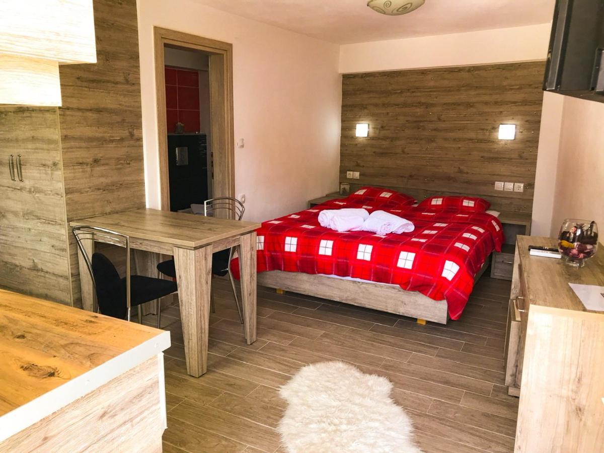 Soula’s cosy apartments - Housity