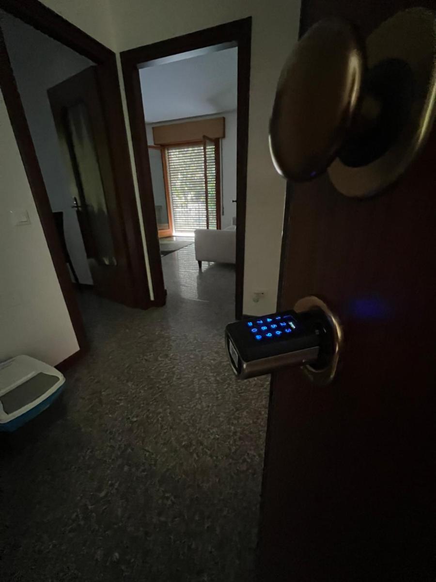 Appartamento al piano terra vicino all’aeroporto. - Housity