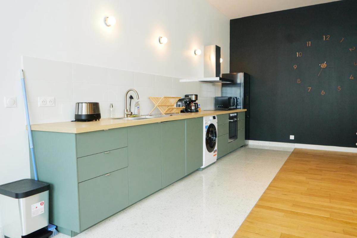 Loft aux portes de Paris - Parking gratuit - Housity