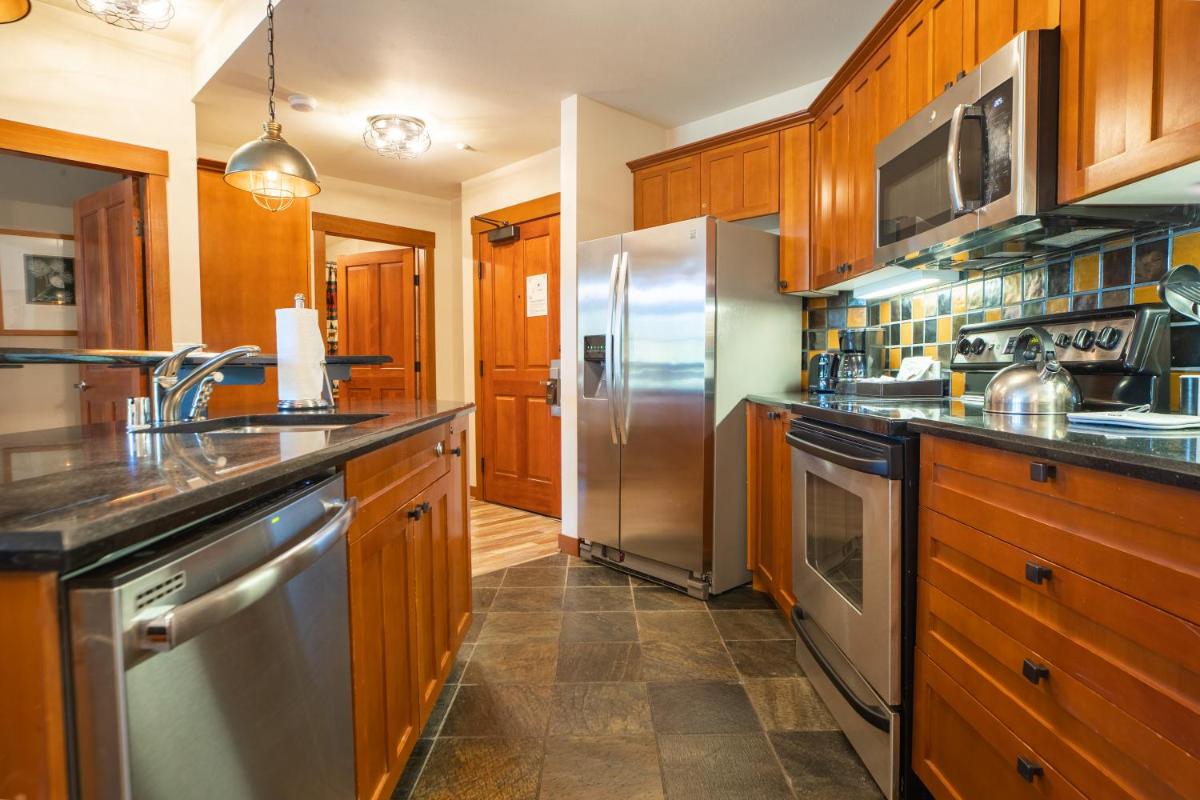 The Village at Palisades Tahoe - Housity