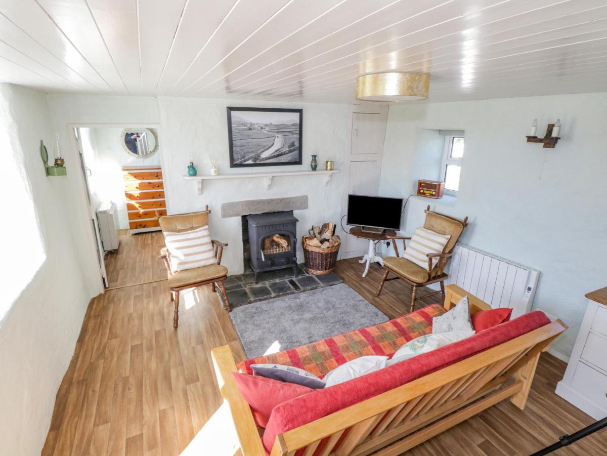 Tigh Mhicheal Phaidin - Housity