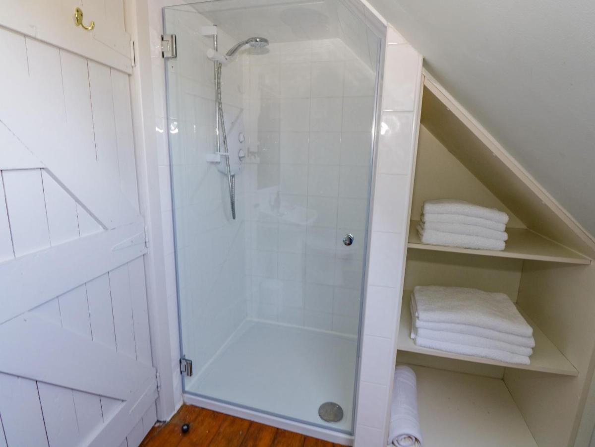 Tigh Mhicheal Phaidin - Housity