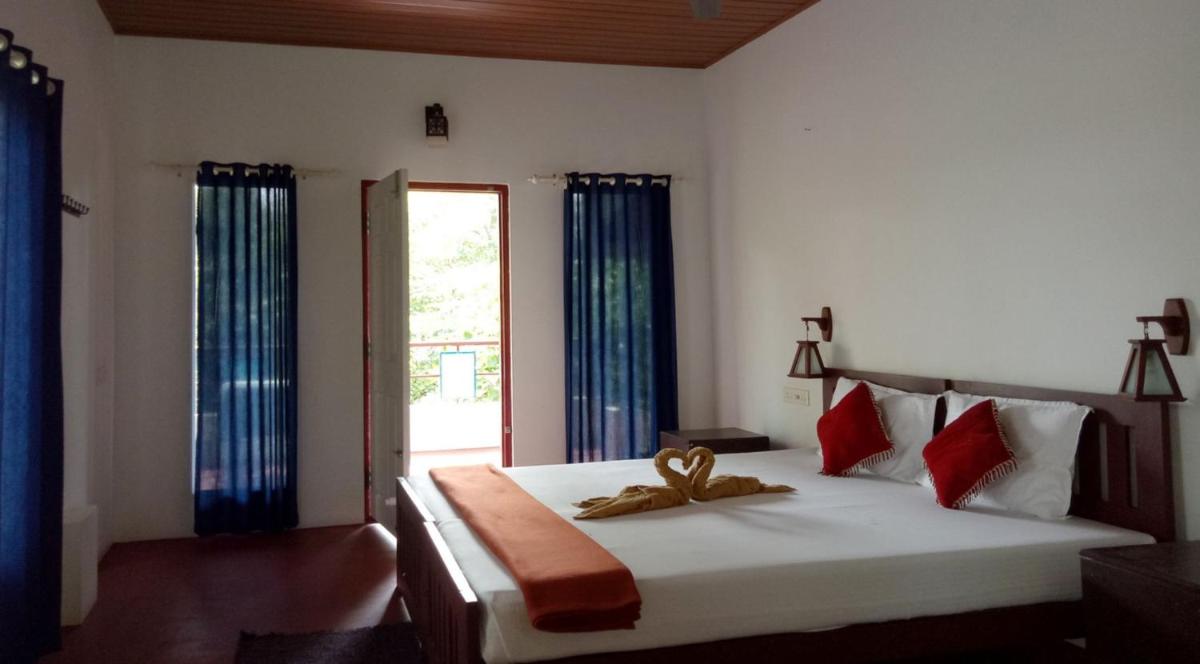 Loveshore Marari - Housity