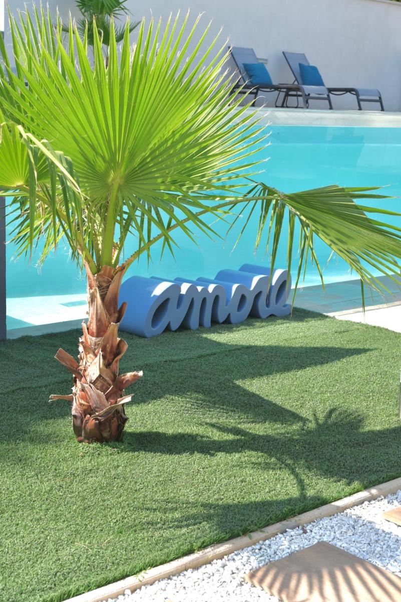 Piscine de l'établissement Le Meez ou située à proximité