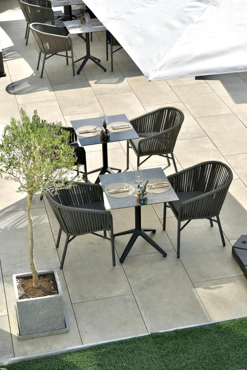 Terrasse ou espace extérieur de l'établissement Le Meez
