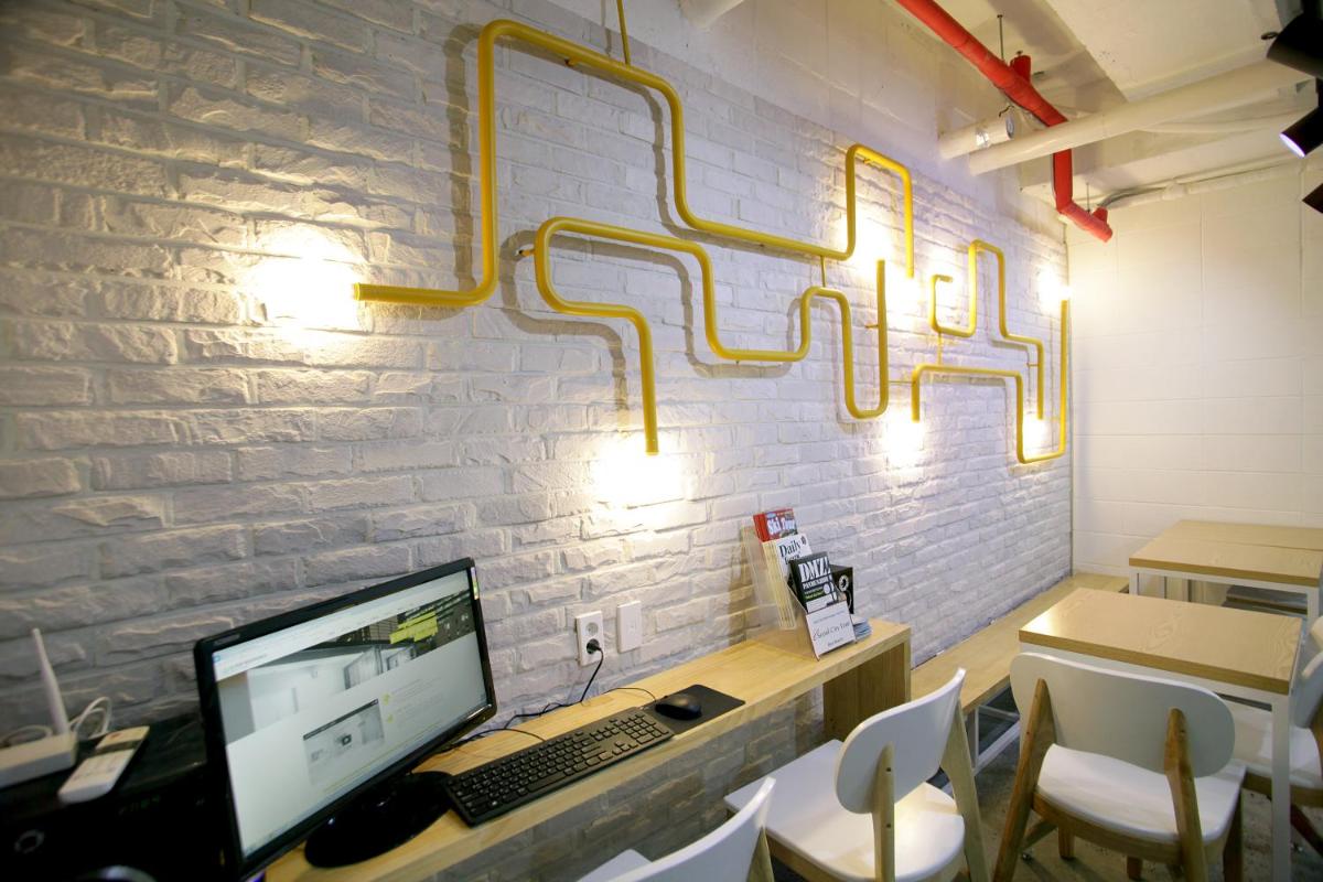 Suitetrails - K-POP Hotel Seoul Tower