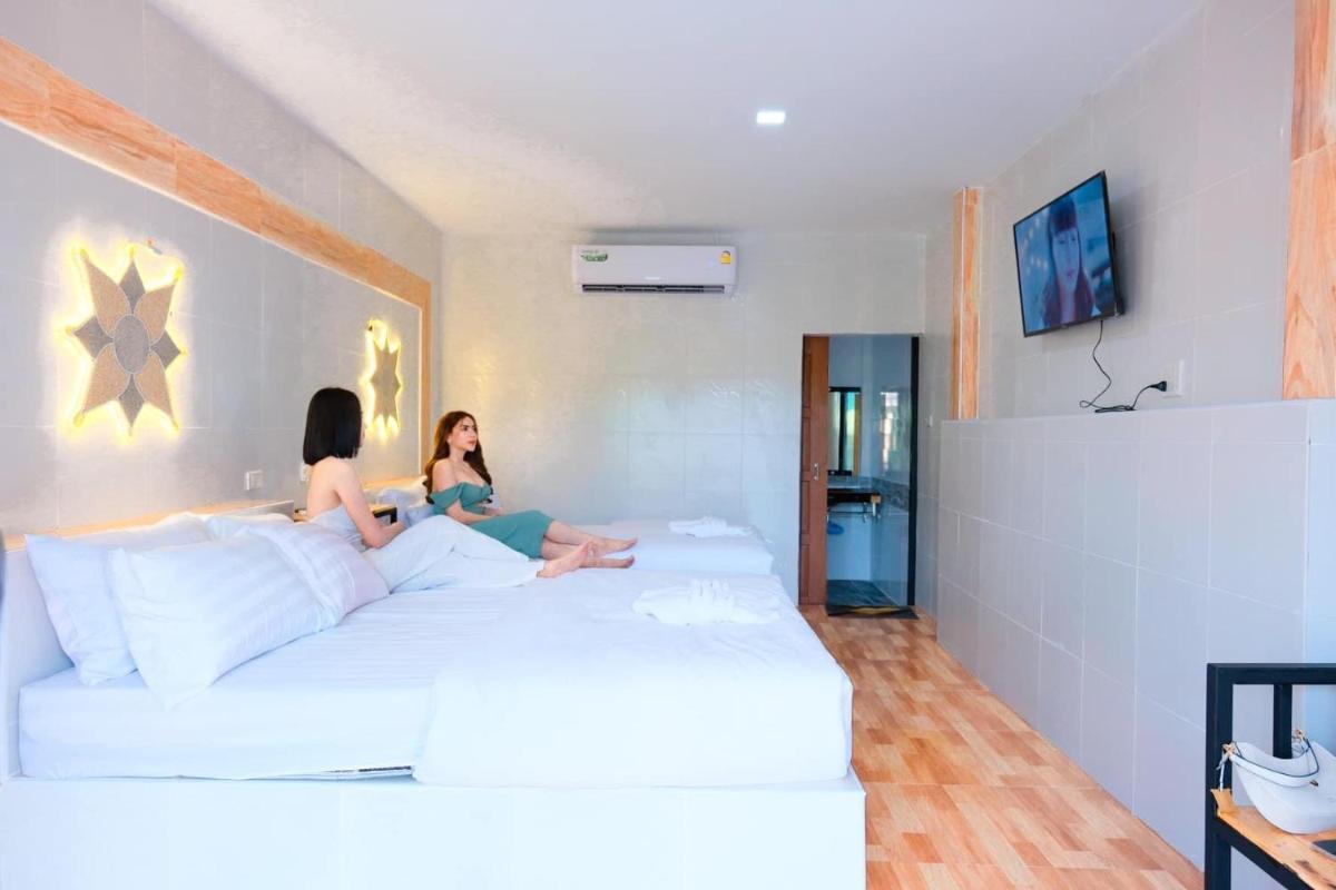 Wigg tukta pool villa resort wik tuktaa phluuwillaa riis rt - Housity