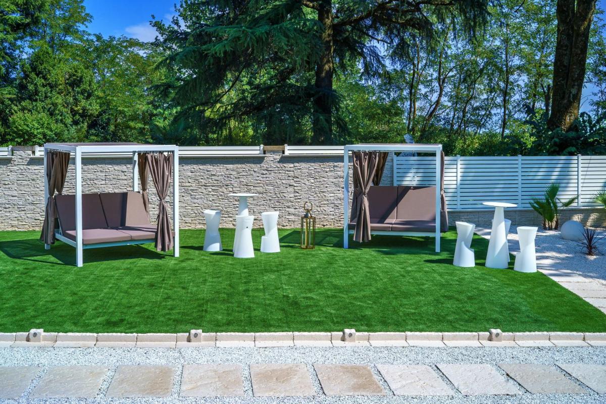 VILLA VITTORIA B&B - Wellness - Housity