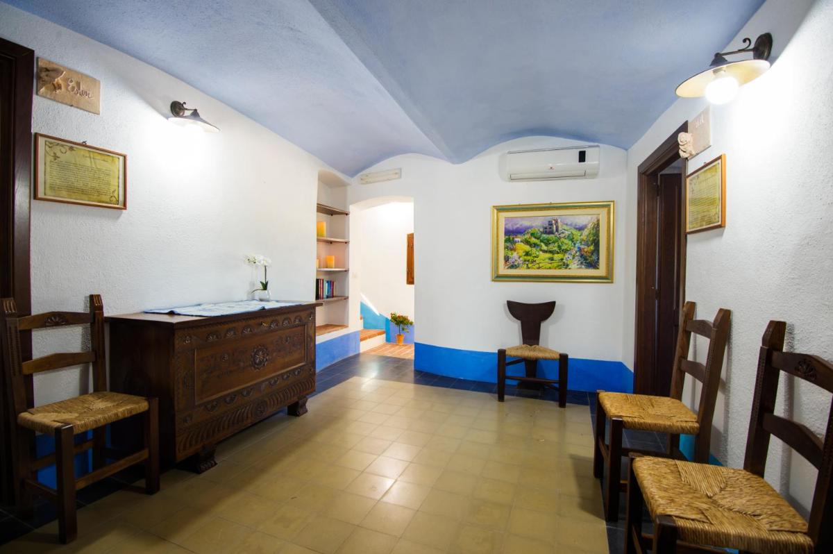 Castello Malicas - Housity