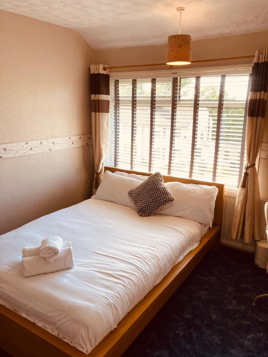 'Melrose' at stayBOOM - Housity