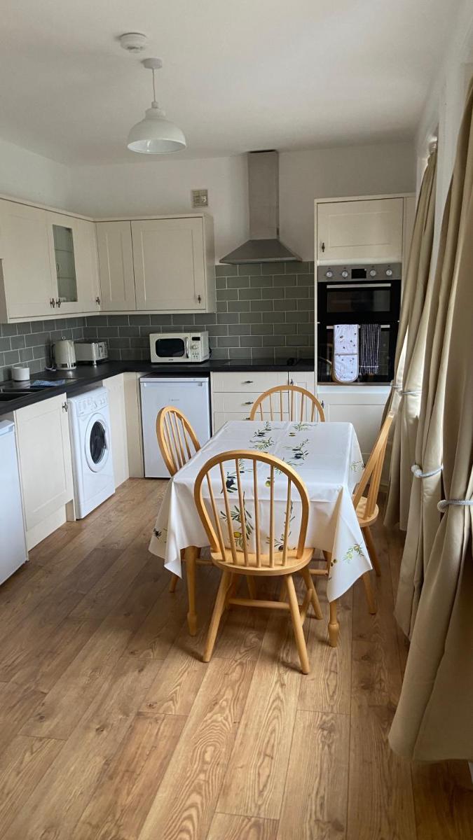 Bexhill Luxury Sea Stay Flat 2 - Housity