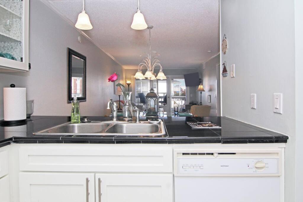 Hidden Gem on the North End of Carolina Beach - Housity