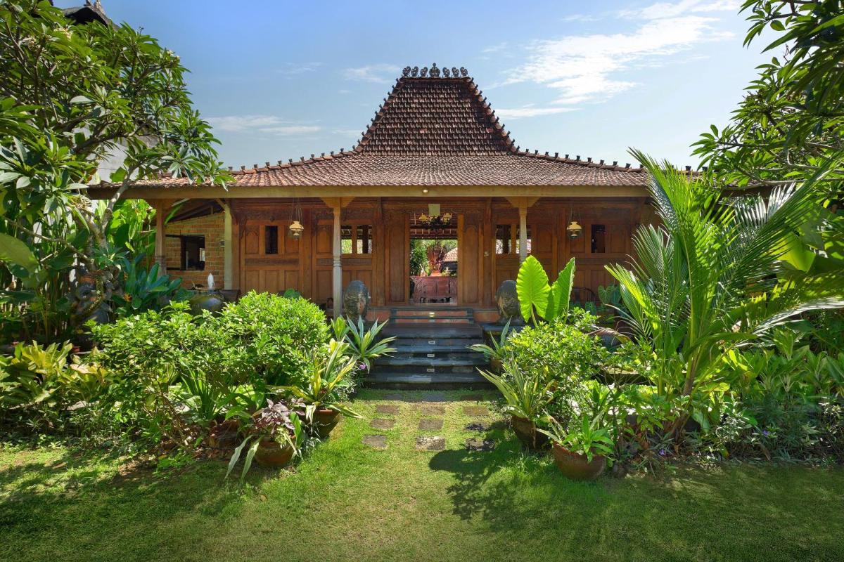 Mahe Garden Inn and Villas by Kamara - Housity