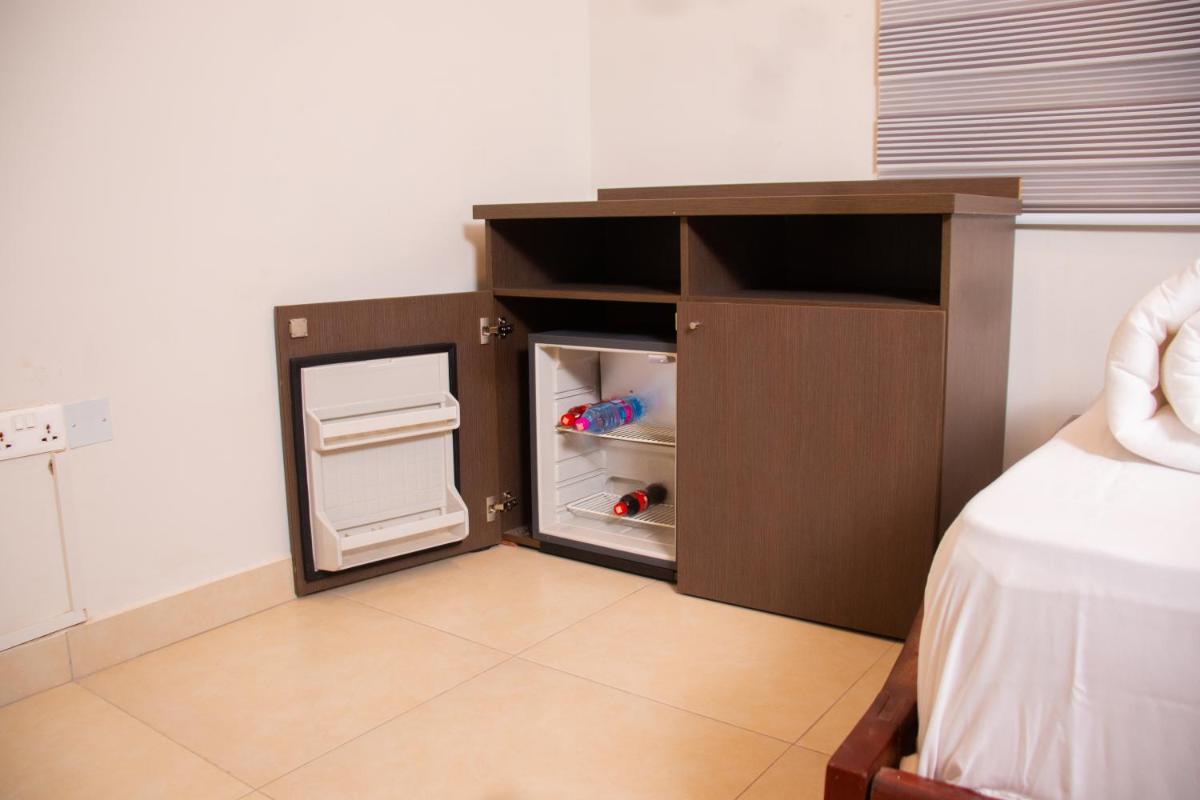 El-King Home Lodge - Housity