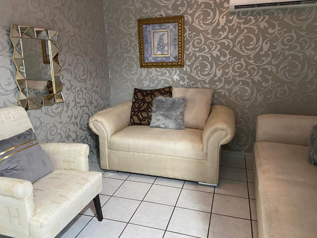 Villa Blanca - Housity