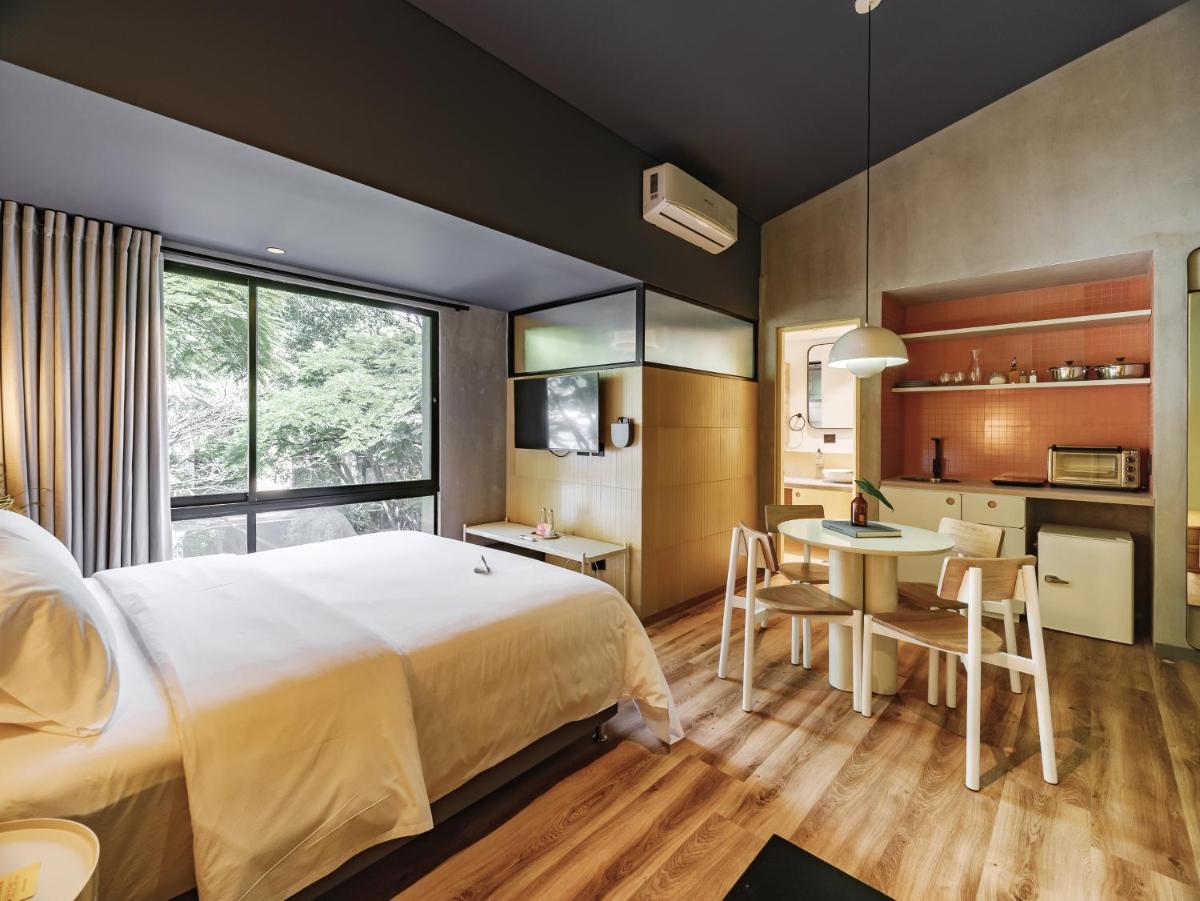 The Somos Flats Provenza - Housity