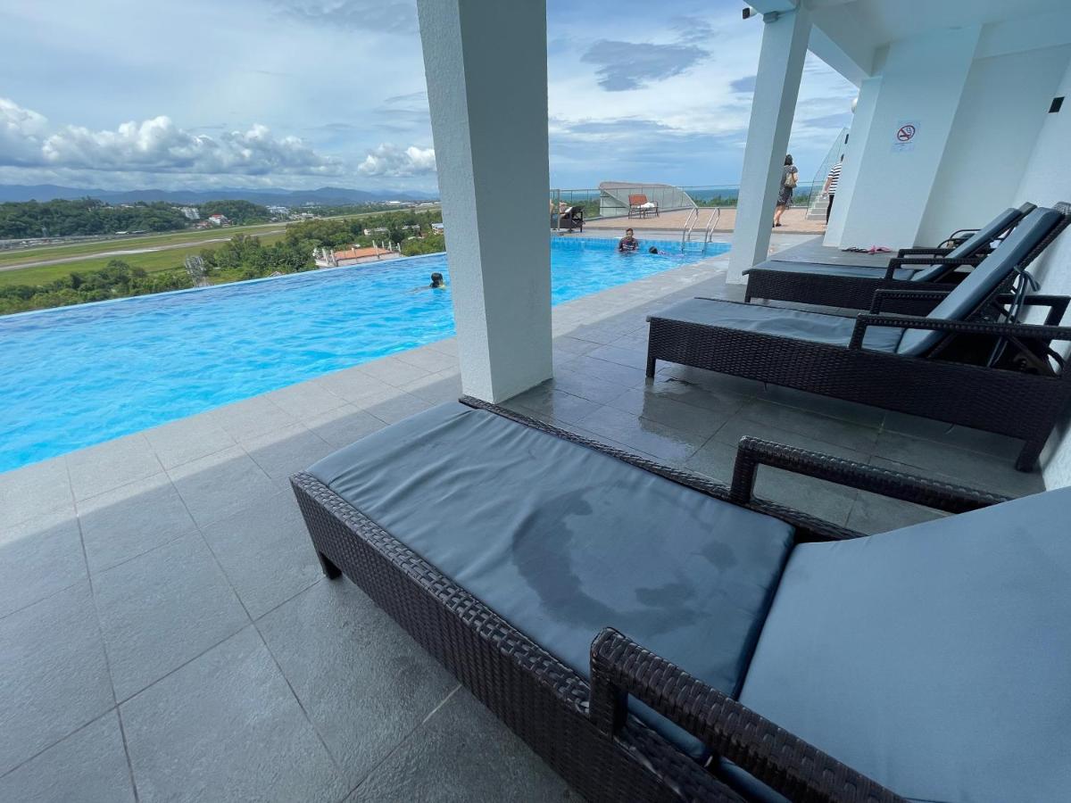 Aru Suites HOMESTAY WIFI,Carpark,24h Check in,Water Filter by R2 Residence - Housity