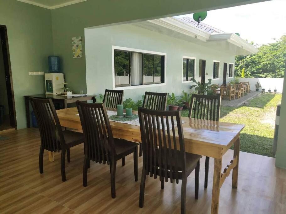 Bungalow For 20 Persons - Housity