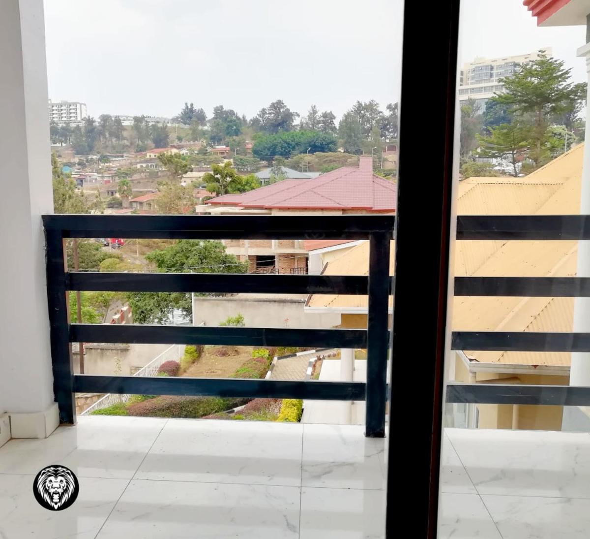 Premium 1 bedroom Apartment with nice view of Kigali Rwanda - Housity